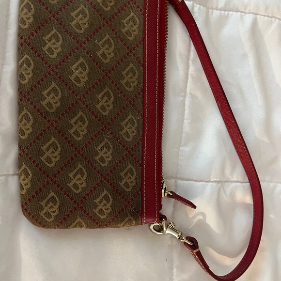 Dooney & Bourke Women’s Handbag - Picture 1 of 1